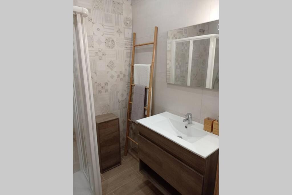 Apartamentos Xert Escapadas En Castellon Cerca De Morella Y Peniscola Chert Sant Mateu Екстериор снимка